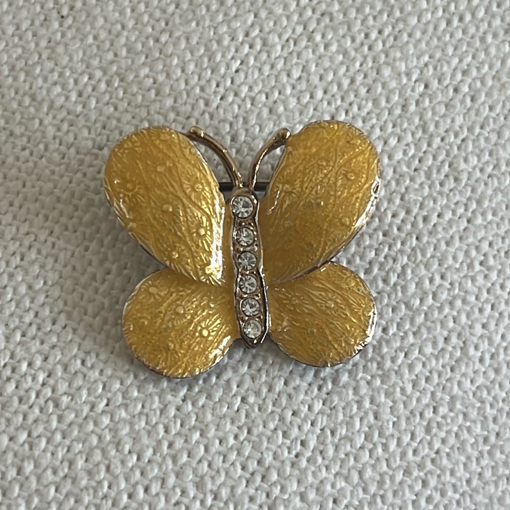 CAROLEE: Yellow Butterfly Brooch